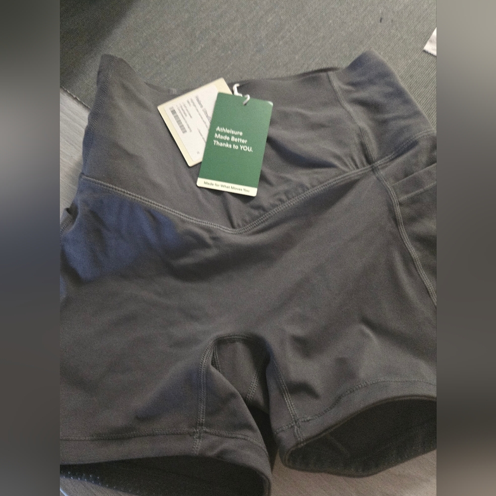 HALARA Women's Gray Athletic Shorts - Picture 2 of 3
